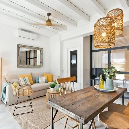 Boutique With Private Pool